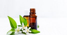 13 Amazing Benefits of Neroli Essential Oil